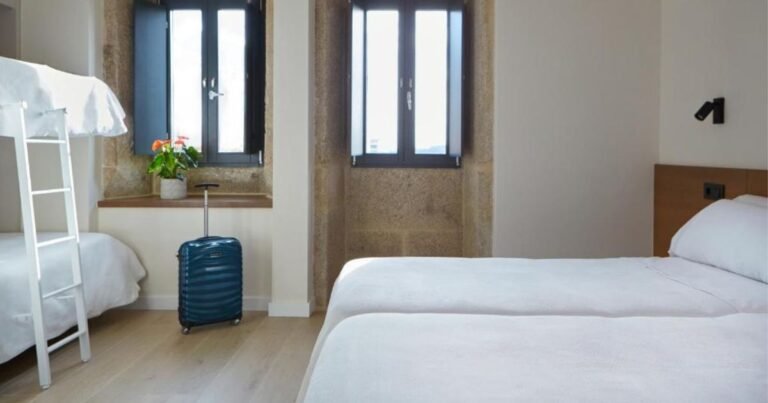 Hotel Trina 20 Camino de Santiago Frances 2 768x403