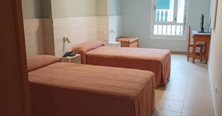 Hotel Villa Jardin Camino de Santiago Frances 11 768x403