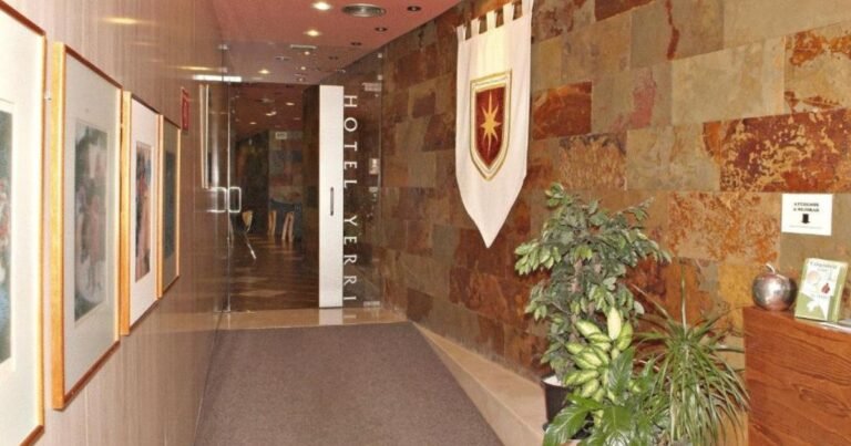 Hotel Yerri Estella Camino de Santiago Frances 5 768x403