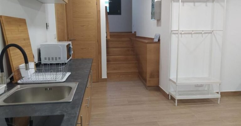 Huellas Albergue Turistico Camino de Santiago Frances 10 768x403