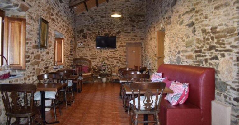 Pension Albergue Los Caminantes Camino de Santiago Frances 5 768x403