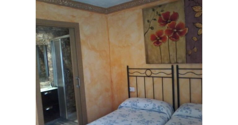 Pension Amets Zubiri Camino de Santiago Frances 8 768x403