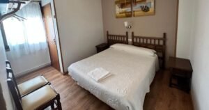 Pension Carballeira Arzua Camino de Santiago Frances 6 300x158