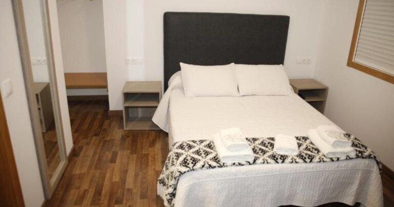 Pension Esquina Melide Camino de Santiago Frances 11 768x403