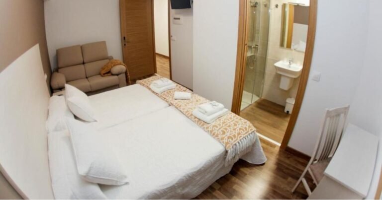 Pension Esquina Melide Camino de Santiago Frances 2 768x403