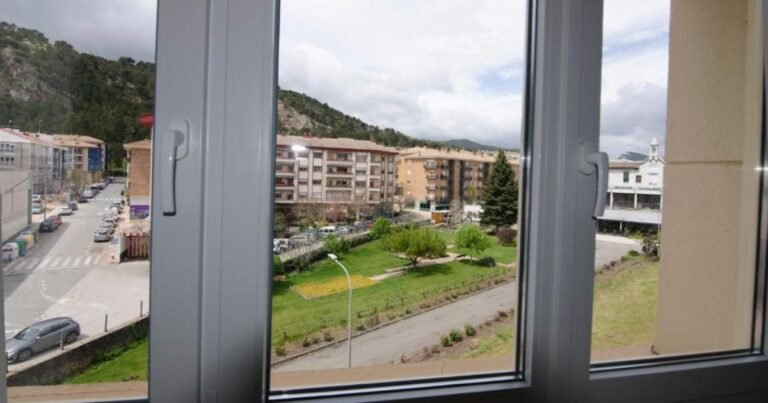 Pension Ibai Ega Estella Camino de Santiago Frances 11 768x403