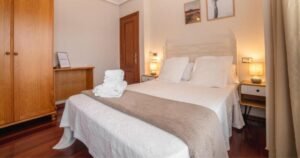 Pension O Camino Sarria Camino de Santiago Frances 6 300x158