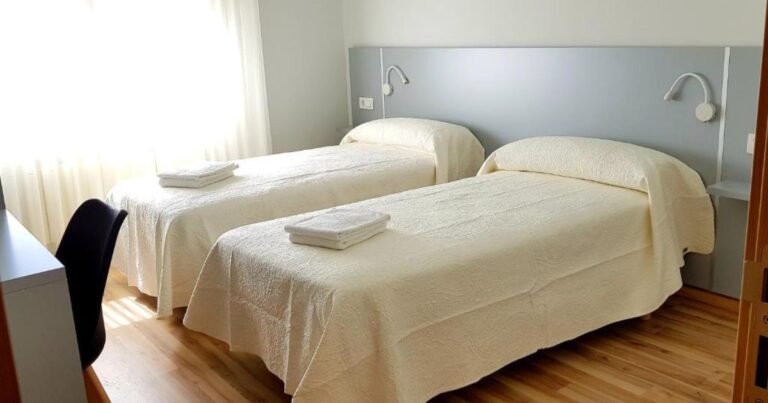 Pension Perez Portomarin Camino de Santiago Frances 2 768x403