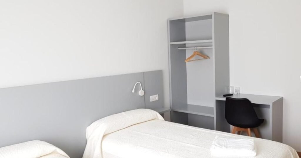 Pension Perez Portomarin Camino de Santiago Frances 3 1024x538