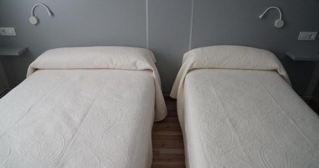 Pension Perez Portomarin Camino de Santiago Frances 9 1024x538