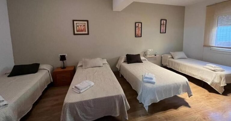 Pension Plaza Palas de Rei Camino de Santiago Frances 3 768x403