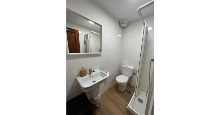 Pension Plaza Palas de Rei Camino de Santiago Frances 5 768x403