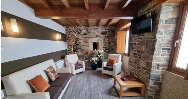 Pension Ribadiso Camino de Santiago Frances 7 768x403