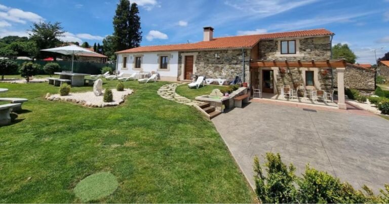 Pension Ribadiso Camino de Santiago Frances 8 768x403