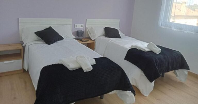 Pension Xacobeo Lavacolla Camino de Santiago Frances 11 768x403