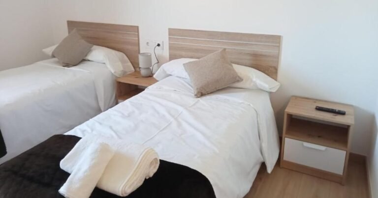 Pension Xacobeo Lavacolla Camino de Santiago Frances 12 768x403