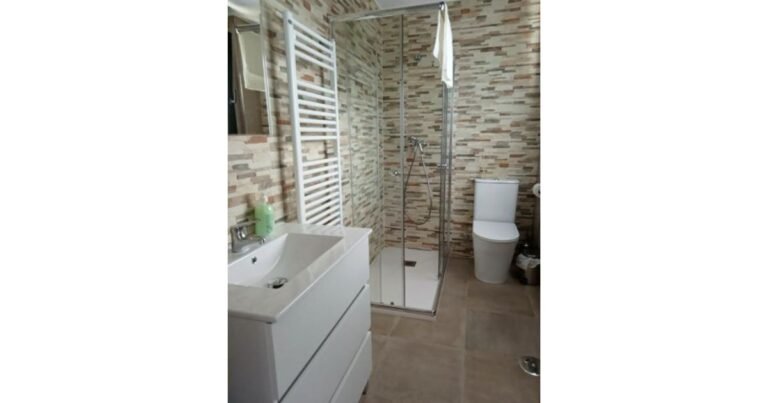 Pension Xacobeo Lavacolla Camino de Santiago Frances 5 768x403