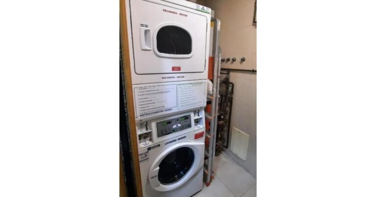 Albergue Albas Logrono Camino de Santiago Frances 4 768x403