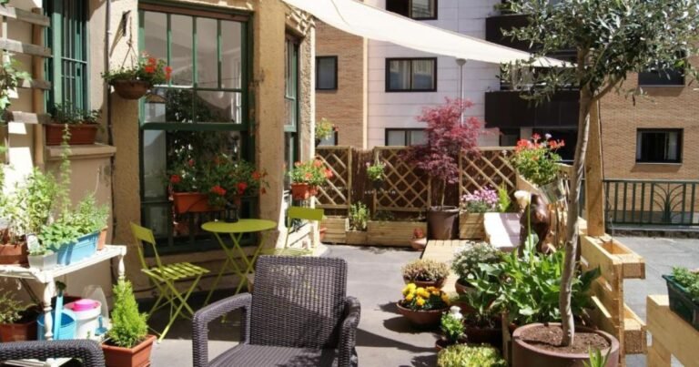 Albergue Aloha Hostel Pamplona Camino de Santiago Frances 768x403