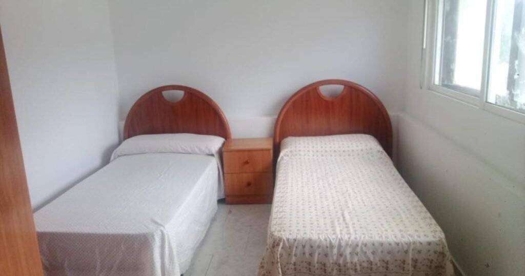 Albergue Bar Villamayor del Rio Camino de Santiago Frances 13 1024x538