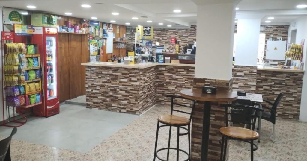 Albergue Bar Villamayor del Rio Camino de Santiago Frances 2 1024x538