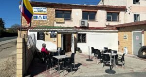 Albergue Bar Villamayor del Rio Camino de Santiago Frances 5 300x158
