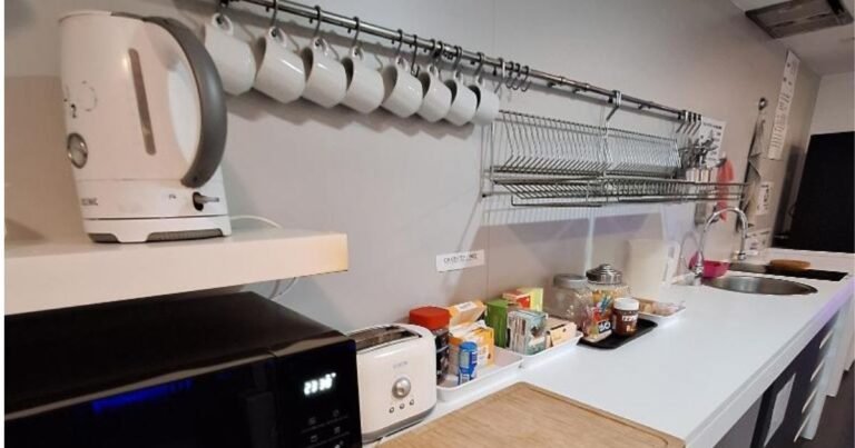 Albergue Casa Ibarrola Pamplona Camino de Santiago Frances 12 768x403