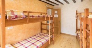 Albergue Cuatro Cantones Belorado Camino de Santiago Frances 11 300x158