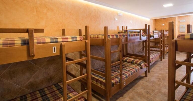 Albergue Cuatro Cantones Belorado Camino de Santiago Frances 5 768x403