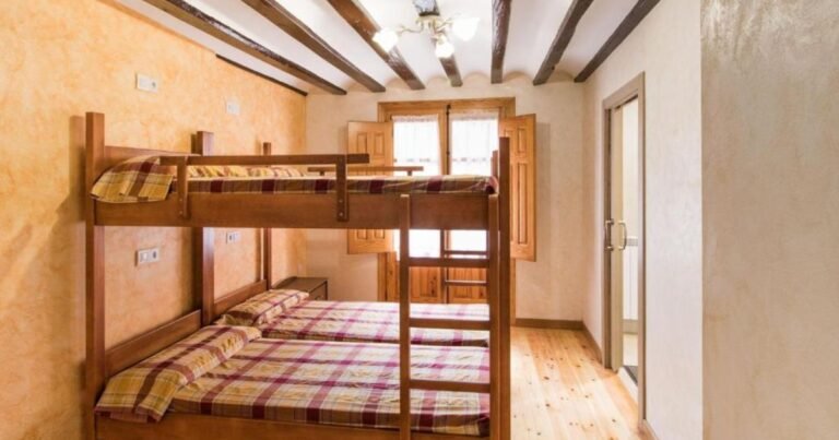 Albergue Cuatro Cantones Belorado Camino de Santiago Frances 7 768x403