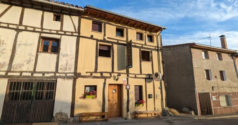 Albergue El Pajar de Ages Camino de Santiago Frances 768x403