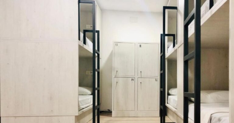 Albergue Hostel Quartier Leon Jabalquinto Camino de Santiago Frances 12 768x403