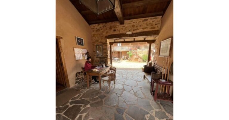 Albergue Las Aguedas Murias de Rechivaldo Camino de Santiago Frances 12 768x403