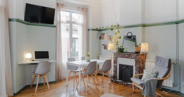 Albergue Leon Hostel Camino de Santiago Frances 2 768x403