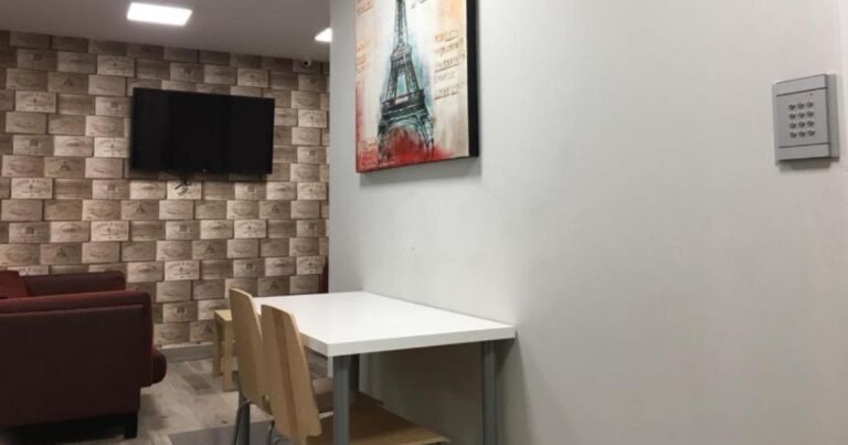 Albergue Logrono Centro Camino de Santiago Frances 11 1 768x403