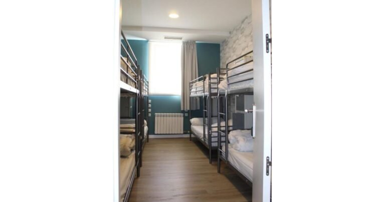 Albergue Mola Hostel Burgos Camino de Santiago Frances 3 768x403