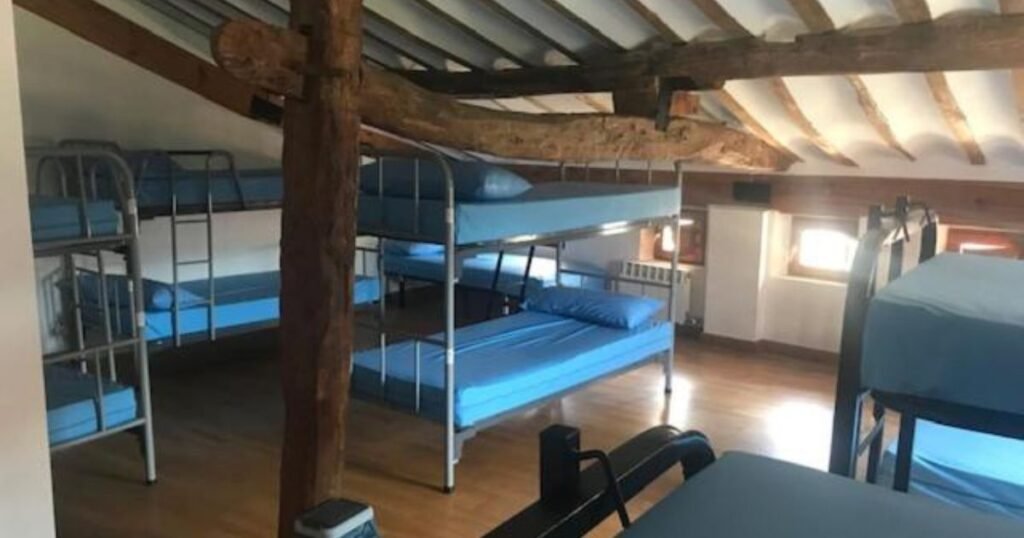 Albergue Municipal El Corro Camino de Santiago Frances 11 1024x538