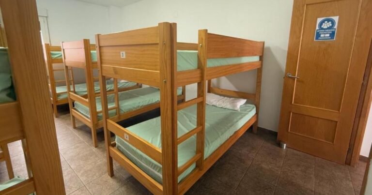 Albergue Municipal San Roque Villambistia Camino de Santiago Frances 9 768x403