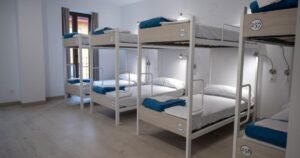 Albergue Palacio Real Hostel Leon Camino de Santiago Frances 12 300x158