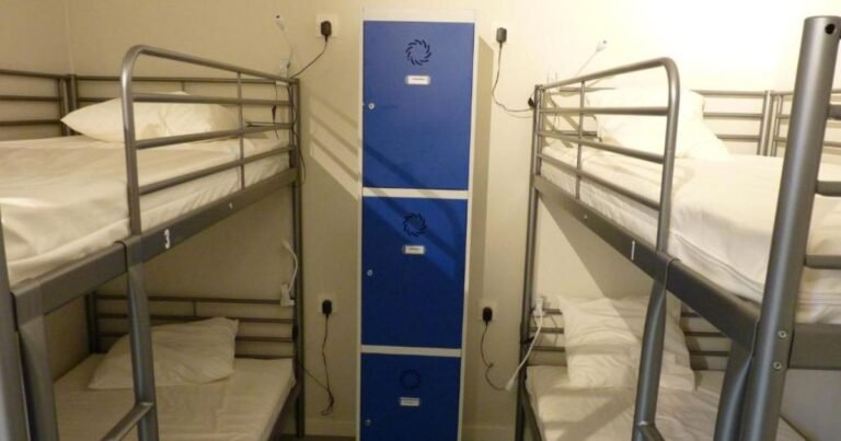 Albergue Plaza Catedral Pamplona Camino de Santiago Frances 15 768x403