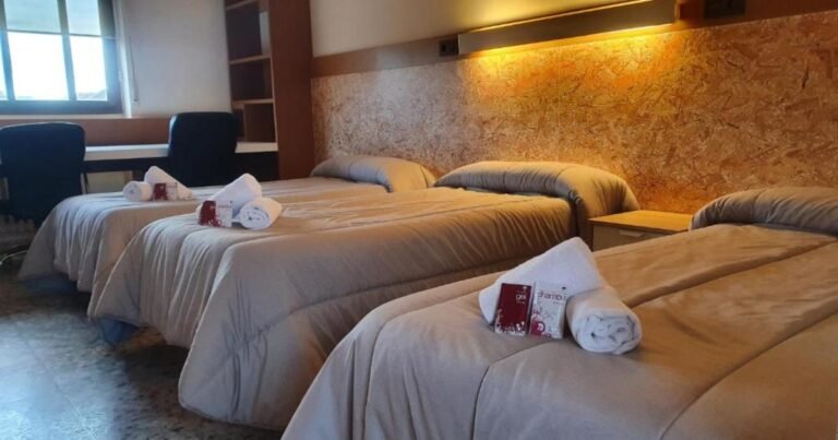 Albergue San Francisco de Asis Camino de Santiago Frances 14 768x403