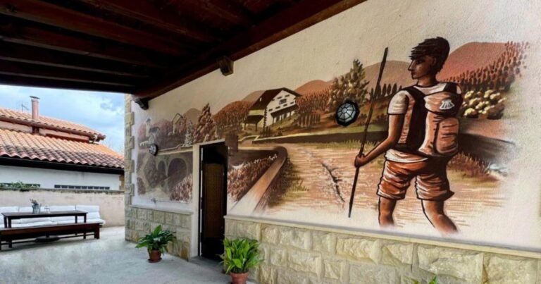 Albergue San Nicolas Larrasoana Camino de Santiago Frances 3 768x403