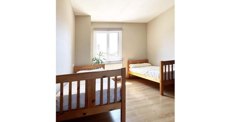 Albergue San Nicolas Larrasoana Camino de Santiago Frances 7 768x403