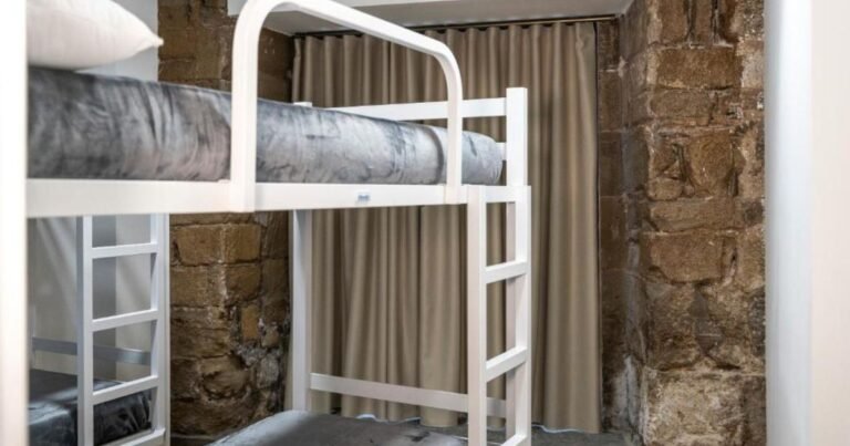 Albergue San Nicolas Logrono Camino de Santiago Frances 2 768x403