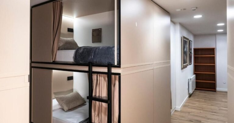 Albergue San Nicolas Logrono Camino de Santiago Frances 8 768x403