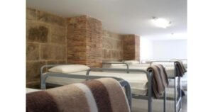 Albergue Santiago Apostol Logrono Camino de Santiago Frances 10 300x158