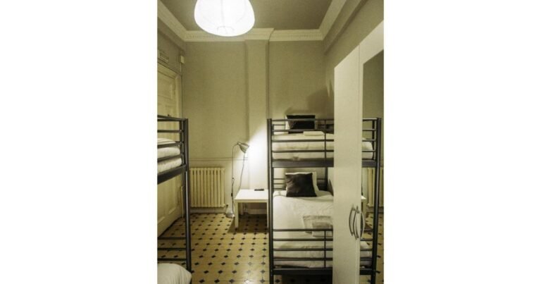 Albergue Zentric Hostel Leon Camino de Santiago Frances 11 768x403