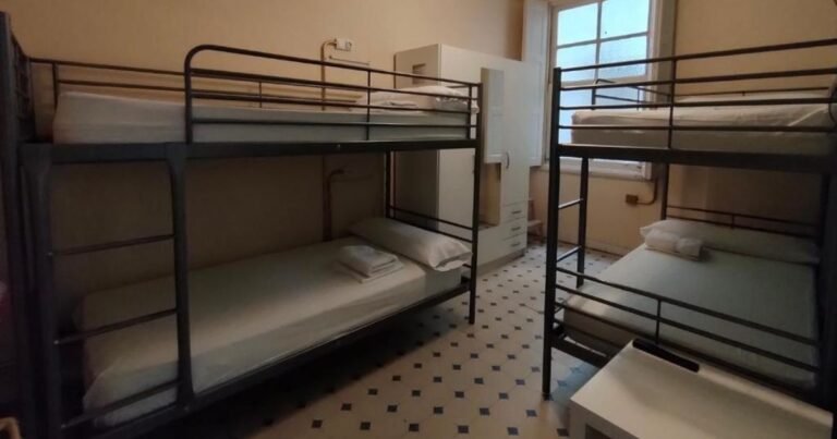 Albergue Zentric Hostel Leon Camino de Santiago Frances 15 768x403