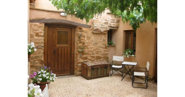 Casa Rural Las Aguedas Murias de Rechivaldo Camino de Santiago Frances 11 768x403