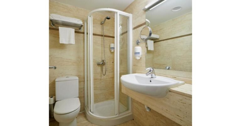 Hostal Arriazu Pamplona Camino de Santiago Frances 11 768x403